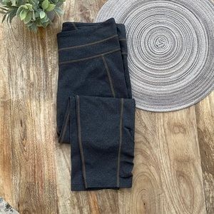 Athleta dark gray Capri leggings